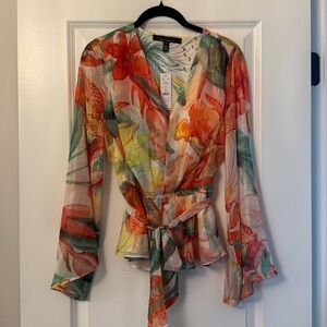 NWT White House Black Market Floral Wrap Blouse sz XXS
